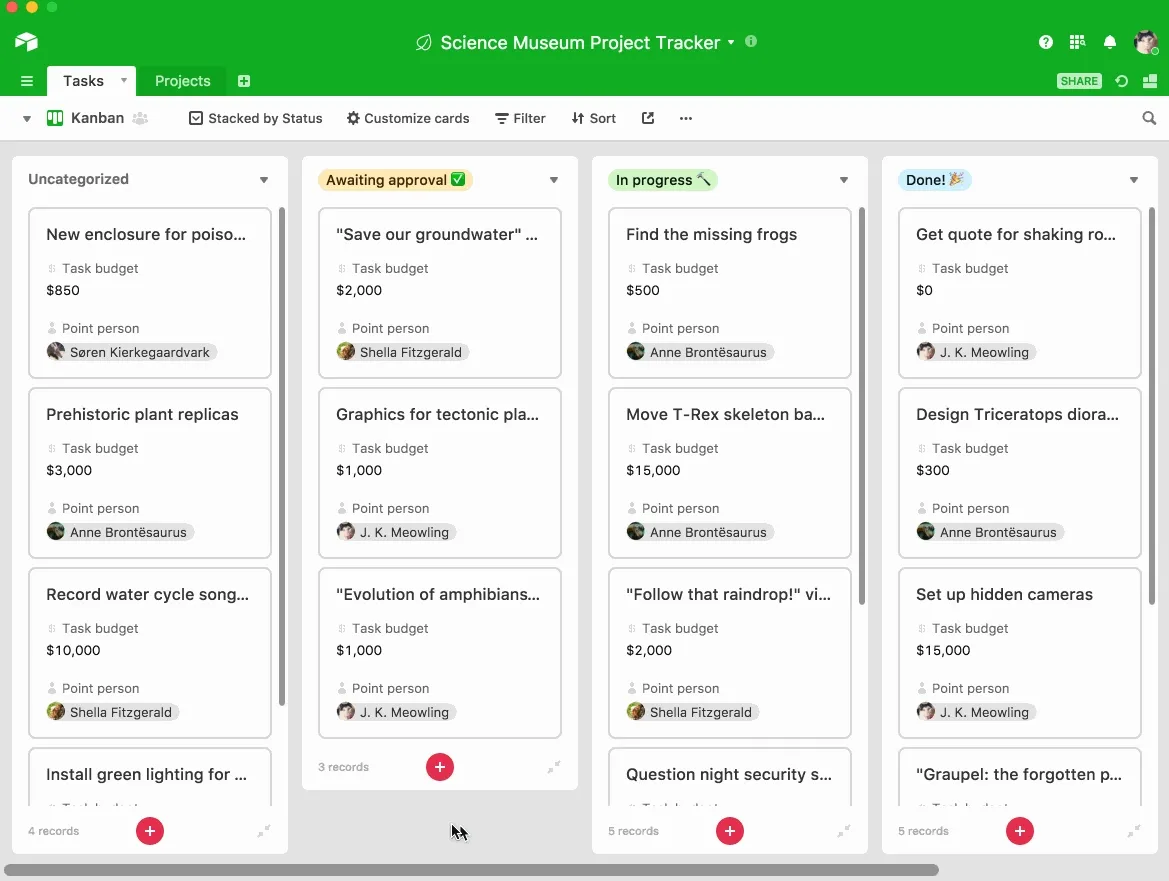 Airtable support「Guide to kanban view」より。問合せのステータス管理はkanban viewで行っている